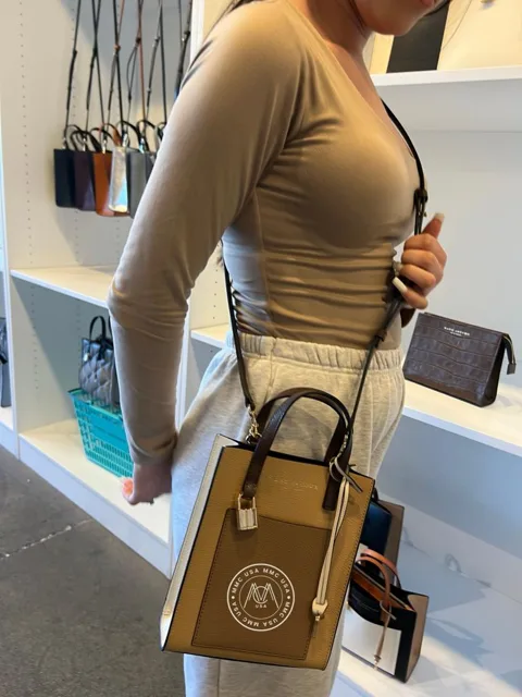MJ MACRO GRIND MESSENGER BAG COLORBLOCK