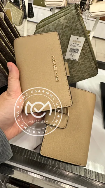 MK JET SET MEDIUM BIFOLD ZIP WALLET LEATHER
