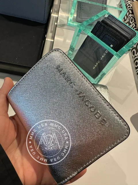 MJ SMALL WALLET TRADEMARC  PATENT