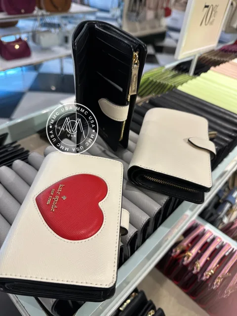 KS MADISON MEDIUM BIFOLD WALLET PUFFY HEART KK182