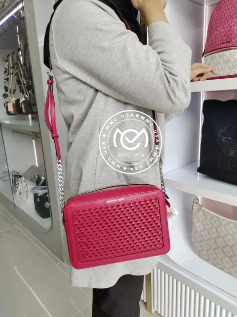 MK EW CROSSBODY WOVEN